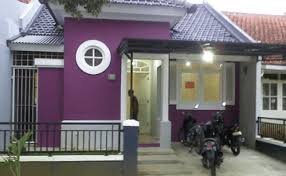 12+ cat dinding ruang tamu warna ungu paling modern dan minimalis pada era modern ini untuk tempat istirahat setelah selesai menjalankan berbagai aktifitas di luar dan juga digunakan. 34 Warna Cat Rumah Ungu Tua Motif Minimalis Cute766