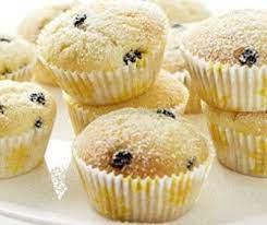 Queen Cakes Classic British Recipe From The Victorian Age For A Classic Sponge Fairy Cake Containing Sultanas I Queen Cakes Chocolate Fairy Cakes Cake Recipes