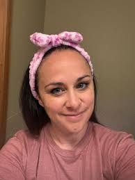 Angela Bialas's Instagram, Twitter & Facebook