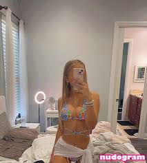 Claire Lizzy Nude Leaks OnlyFans Photo 2 - Nudogram v2.1