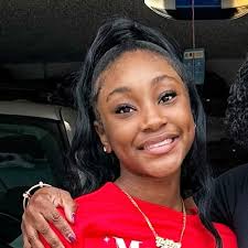 Kimaiya Taylor and Damon Scott's Wedding Website