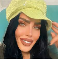 הכירו את אורלי גלעד