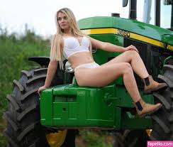 Abi Coombes Farmer Nude Fitnakedgirls Photos | sexiezpix Web Porn