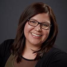 Alicia Campney (@alicia_v_c)