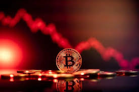 بیت کوین در آتش؛ سیگنال خطرناک برای بازار ارز دیجیتال‌