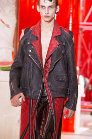 Pin On Margiela Men Art Ss 2019 By John Galliano The First Men S Haute Couture Artisanal Collection