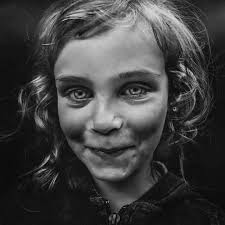 Dare you not to smile... #portraits