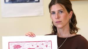 Torquay's Emily Wright fights for her stolen artwork against Temu seller