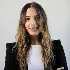 Janel King's Instagram, Twitter & Facebook