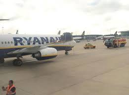 It test flight, the left wing broke off in mid air. Ryanair Crash Victim Passenger Describes Terror As Pictures Emerge Of Damage To Two Planes Involved The Independent The Independent