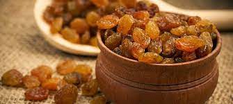 Alcuni dolci sono nati in epoca greca e si sono diffusi in tutto il mediterraneo, come gli struffoli , altri sono nati in seguito alla commistione delle culture che si sono diffuse sulla nostra penisola come la pastiera e la cassata. Uvetta E Uva Sultanina Equivoci Similitudini E Differenze Sanita Senza Problemi