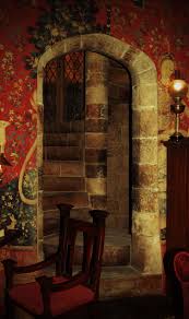 Maybe you would like to learn more about one of these? I Have No Idea Where This Is But It S Wonderful Mural Of One Of The Lady The Unicorn Tapestries Gryffindor Gryffindor Common Room Harry Potter Room