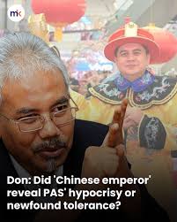 When the mere sight of a Chinese flag sends PAS into political convulsions,  academic Tajuddin Mohd Rasdi finds its reaction to the presence of a  “Chinese emperor” in Pahang surprising. “I am