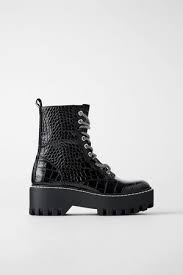 Prendre une pointure au dessus votre pointure habituelle. Bottines Semelles Compensees Chaussures Compensees Femme Fashiola Fr Comparez Et Achetez