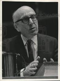Press Photo Leo Pfeffer speaks in New York