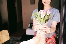 A cancer woman in love in love, she's cautious at first. 4 Physical Signs A Cancer Man Likes You