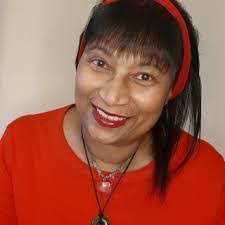 Marcela Matos's Instagram, Twitter & Facebook