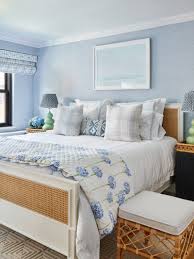 Ariel Okin S Nyc Apartment Is Filled With Rental Tricks In 2020 Blue Bedroom Design Blue Bedroom Bedroom Design