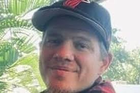 Fundraiser for Danielle Hood by Alexa Schmer : Billard Merle Morgan