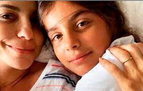 Ivete maria dias de sangalo cady (brazilian portuguese: Ivete Sangalo Encanta Ao Se Declarar Para O Filho No Instagram Ofuxico