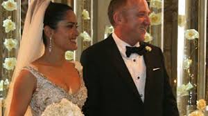 Family investment firm of french billionaire bernard arnault, and l catterton agree €4bn deal. Milliardarsfamilie Pinault Mein Palast Meine Firma Meine Salma Gesellschaft Sz De