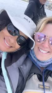 🚤🌊 Hey ladies, ready to make some waves? Join our Flash Powerboat Clinic 