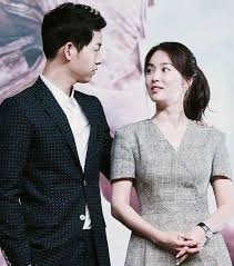 Following the adulation that their sizzling chemistry fetched them in 'descendants of the sun', song joong ki surprised fans by marrying song . Song Hye Kyo And Song Joong Ki The Song Song Couple Posts Facebook