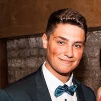 Alexis Jacob's Instagram, Twitter & Facebook