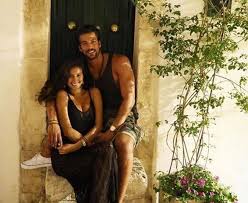 Il modello però sembrerebbe già aver ritrovato il sorriso tra le braccia della bellissima ana moya calzado. Gossip News Mariana Rodriguez E Simone Susinna Spunta La Nuova Coppia Dell Estate 2017 Blog Tivvu