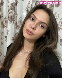 foxylauragirl Гола изтичане OnlyFans снимка 23 - Nudogram v2.1