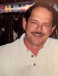 Robert Caughey's Instagram, Twitter & Facebook