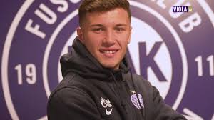Last season his average was 0 goals per game, he scored 0 goals in 25 club matches. Fk Austria Wien Viola Tv Drei Young Violets Auf Dem Vormarsch