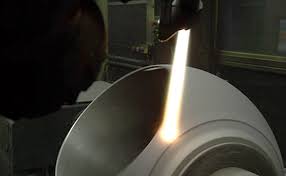 Salah satu varian dari miyako adalah kompor gas miyako kg302c (kompor gas 2 tungku) yang punya desain serupa dengan rinnai, yaitu 2 burner kuningan, dan nyala api berwarna. Linde Making Our World More Productive