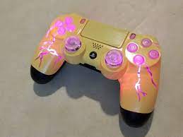 When i plug it in, it flashes yellow. Yellow Purple Playstation4 Techfire Controller Ps4 Controller Custom Playstation 4 Accessories Playstation Controller