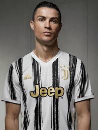 Güncel performans bilgileri cristiano ronaldo (juventus turin) oynanan maçlar goller asistler kartlar tüm müsabakalar. Ronaldo Models The 2020 21 Juventus Home Shirt Ronaldo New Football Shirts Ronaldo Juventus