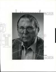 1981 Press Photo Mr Leo Bender