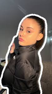 La tendance TikTok : Quel âge a Esperança ?