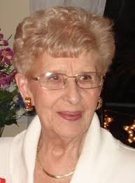 Gabrielle Lowe ( née Ouellet)