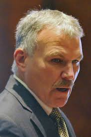 Attorney launches campaign to unseat Getz