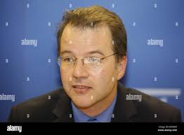 Peter mann hi-res stock photography and images