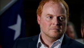 Rojo Edwards renuncia al Partido Social Cristiano tras ser bajado como  carta presidencial