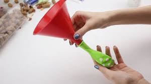 Obviously the most important aspect of a spring loaded glitter bomb is the glitter explosion. 4 Ways To Make A Glitter Bomb Wikihow
