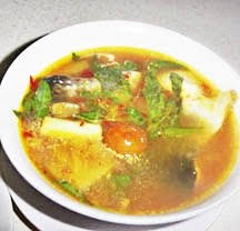 Cara menyiapkannya memang tidak susah dan tidak juga mudah. Pindang Patin Meranjat Nan Lezat