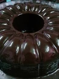 1 cawan serbuk coklat 1 cawan gula 1 cawan minyak masak (boleh ganti dengan buttercup) 1 1/2 cawan telur pakai gred a.kalau kek jadi mengecil lepas keluarkan maybe kek tue terkurang sukatan serbuk penaik n soda bikarbonat.atau maybe juga telur yang dipukul tak kembang. Resepi Kek Coklat Moist Sukatan Cawan Kukus