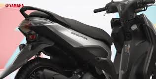 Jual beli helm motor terbaru 2021, tersedia berbagai pilihan helm motor harga murah! Dijual Lebih Murah Yamaha Gear 2021 Kualitasnya Tak Kalah Dari Honda Vario 125 Autofun