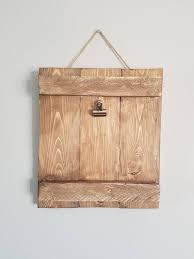 Riciclo Legno 20 Idee Per Realizzare Delle Cornici Uniche E Originali Cornici In Legno Cornici Rustiche Idee Per Cornici