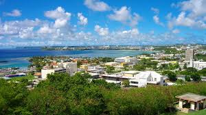 It lies about 5,800 miles (9,300 km) west of san francisco and 1,600 miles (2,600 km) east of manila. Guam Abhangige Und Ubersee Gebiete Der Erde