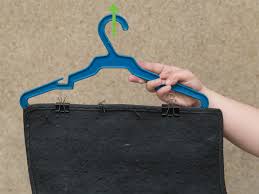 Allow the paste to sit on the carpet for several hours until it dries completely, then vacuum it away. 3 Ways To Clean Car Floor Mats Wikihow