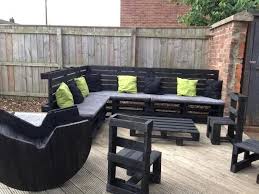 1001 idees pour creer un beau salon de jardin en palette salon de jardin palettes salon en palettes palette jardin