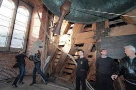 Słynny dzwon zygmunt bije już od 500 lat, dziś przypada rocznica. Bajerowanie Dzwonu Zygmunta Dziennik Polski